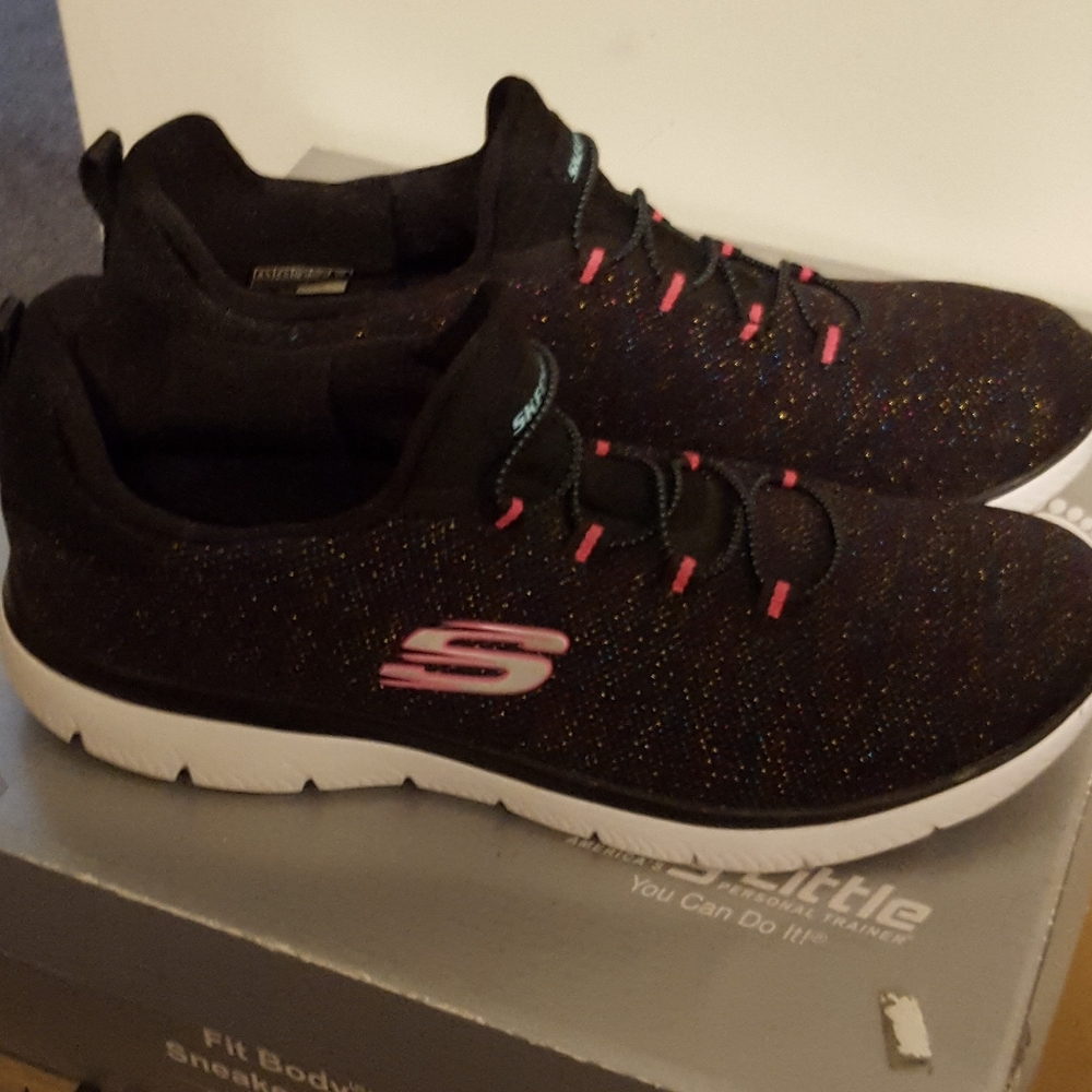 Skechers size 8 and 1/2 multicolor slip-on shoes